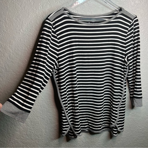 Talbots 3 Quarter Inch Sleeve Black and White Striped Top W/ UPF 50+ - Picture 3 of 7